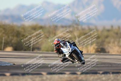 media/Dec-06-2025-CVMA (Sat) [[4a896cc04c]]/Race 15-Formula 2-CVMA Hooligans-American Thunder/